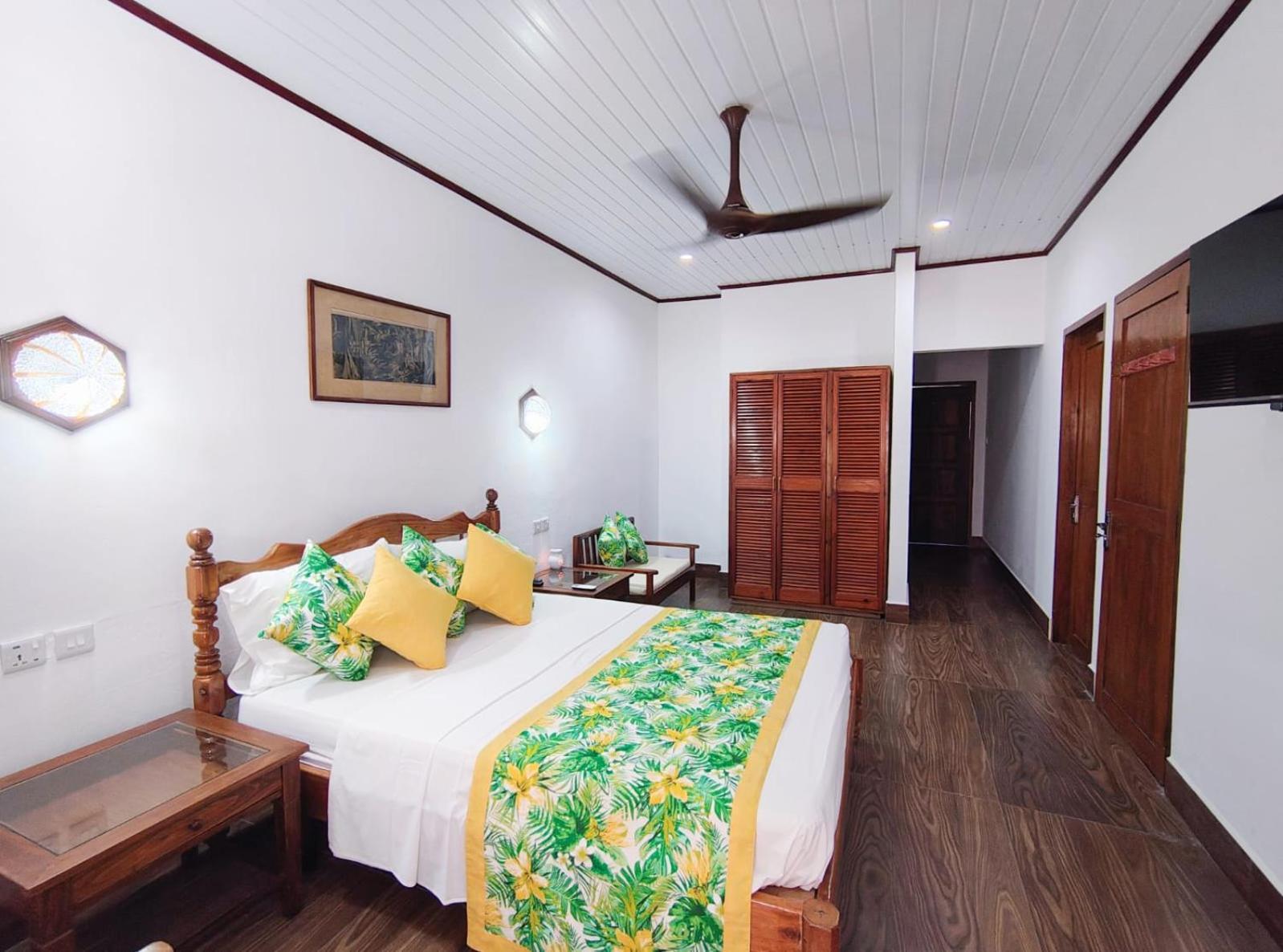 The Islander Hotel Grand Anse  Luaran gambar