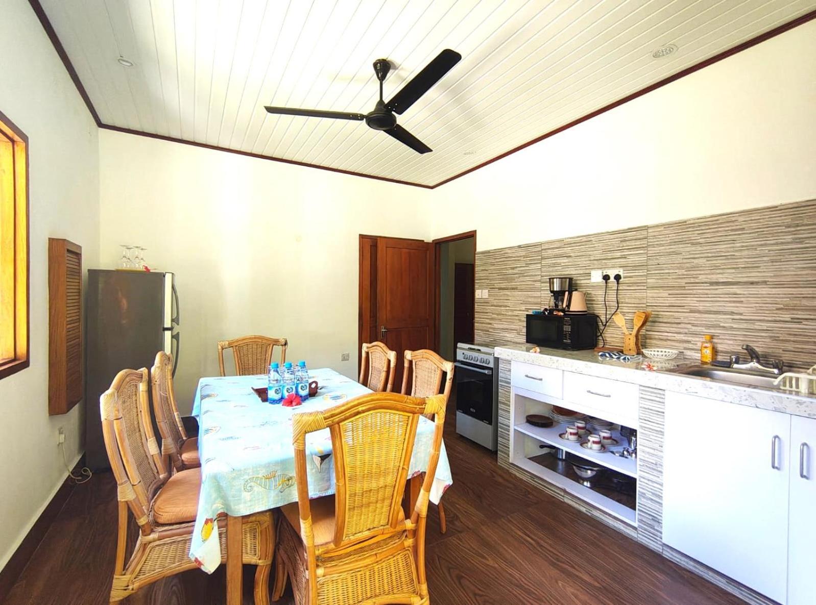 The Islander Hotel Grand Anse  Luaran gambar