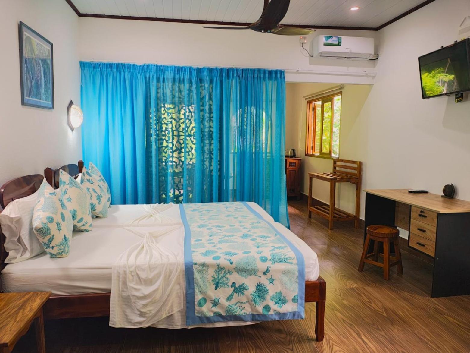 The Islander Hotel Grand Anse  Luaran gambar